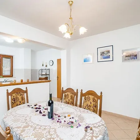 Bobic Apartmán Slano